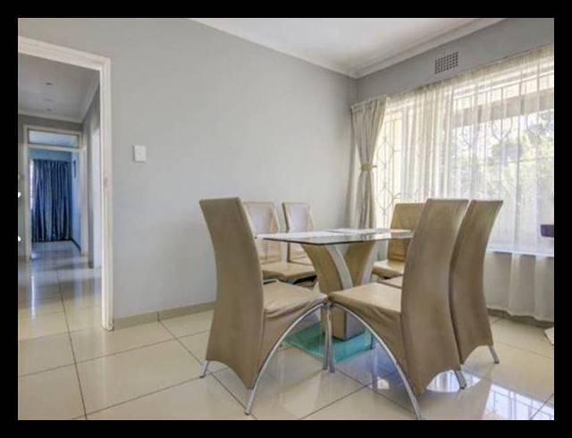 3 BEDROOM HOUSE FOR SALE IN RHODESFIELD